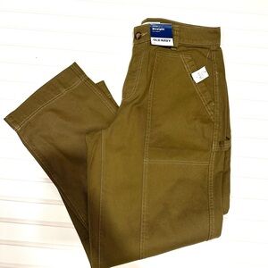 Old Navy Women’s Cargo Pants in Olive Green Size 12 NWT